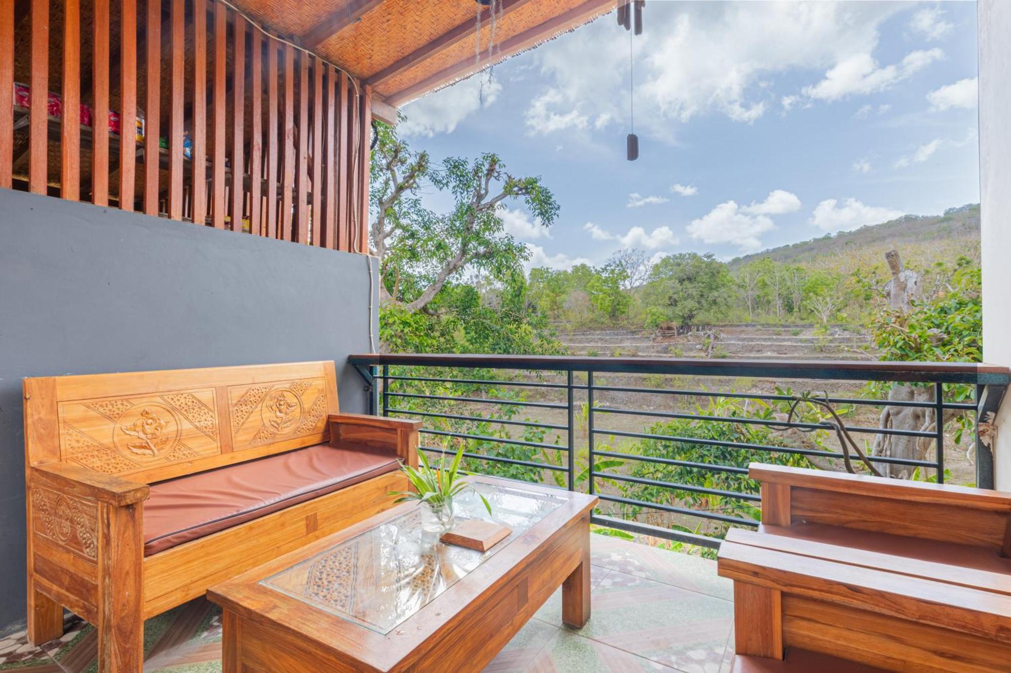 Lahi Villa Batununggul Buitenkant foto